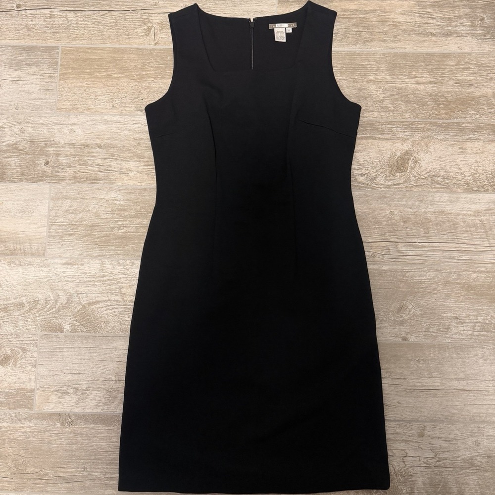 NWOT Isabella Bird Classic Black Square‎ Neck Sleeveless Fit Dress Size Medium